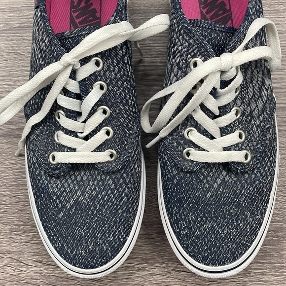 Vans 2017 Collection 9 Camden Stripe Snake Jacquard Navy Sneakers. - Picture 5 of 12